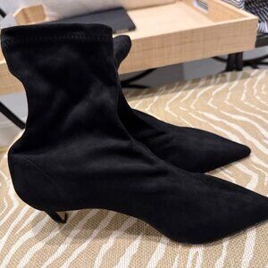 M. Gemi pointed toe suede booties with kitten heel